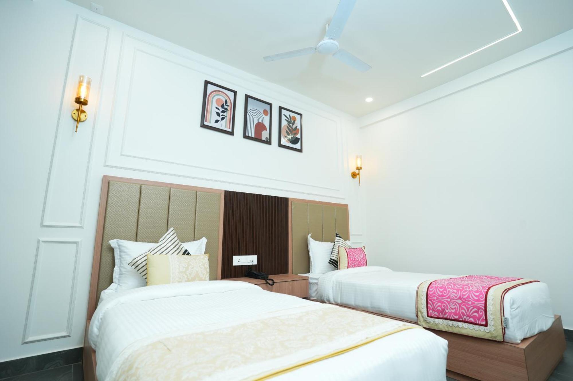 Anaya Retreat Hotel Varanasi Luaran gambar