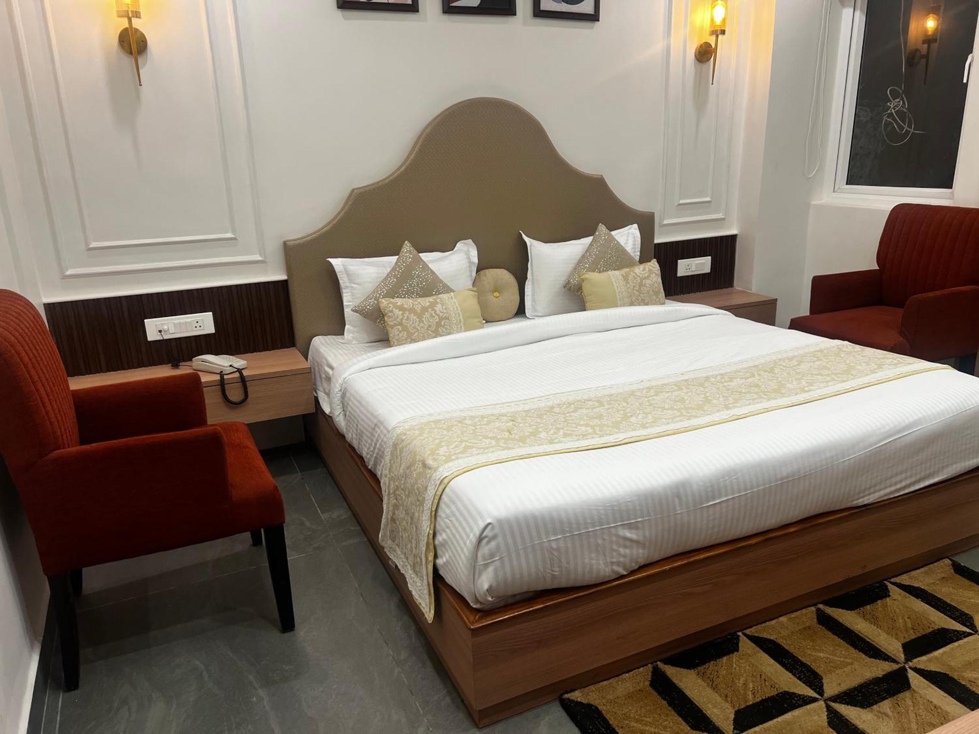 Anaya Retreat Hotel Varanasi Luaran gambar